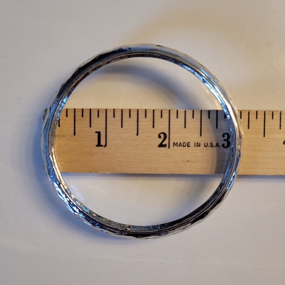 Silver-tone & Rhinestones Bangle Bracelet Bundle (8 Bangle Bracelet Bundle) - Picture 11 of 16